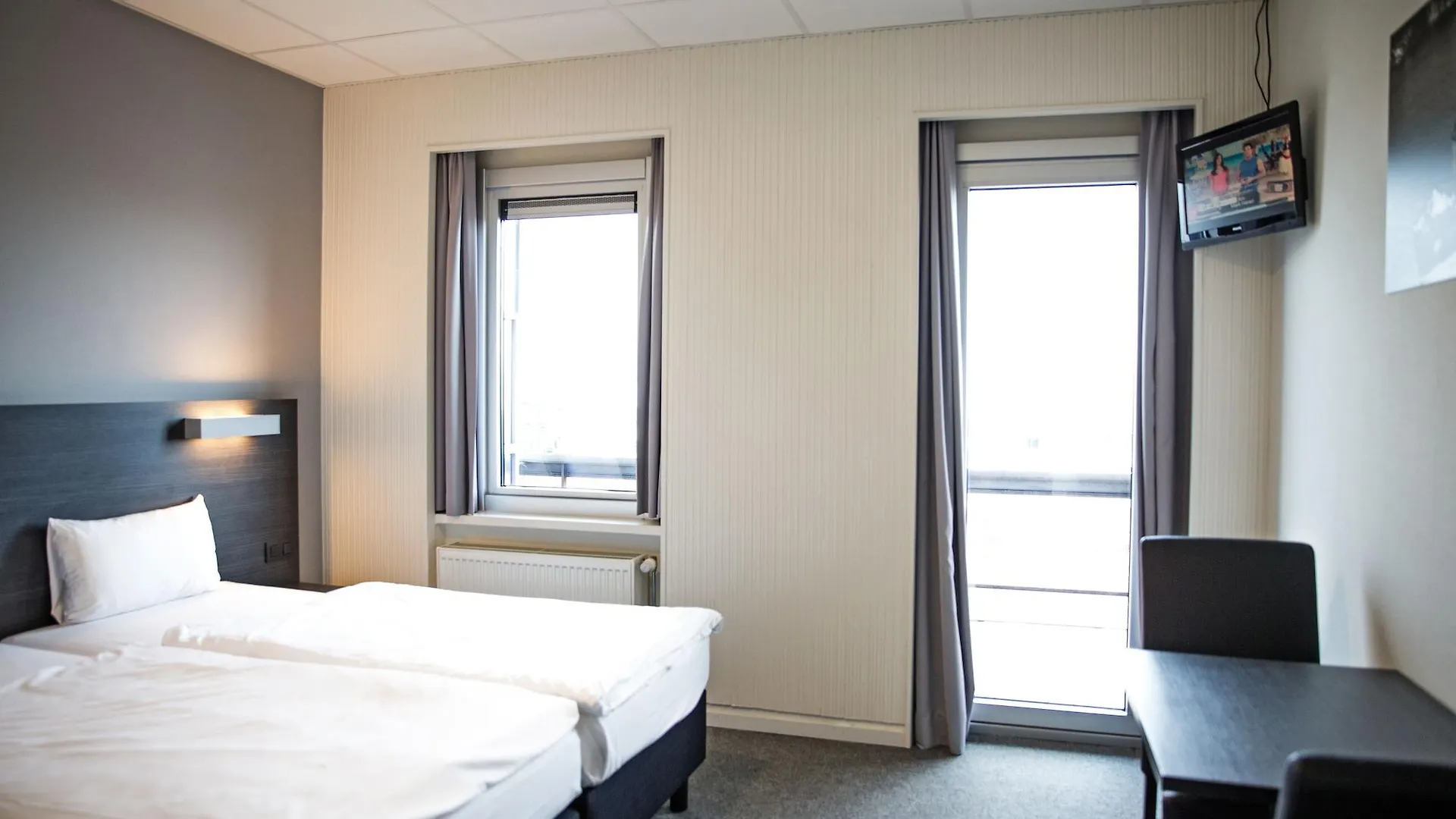 Antwerp Harbour Hotel